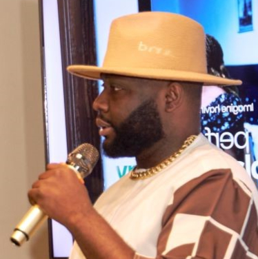 Fidelis Ozuawala - AI Consultant
